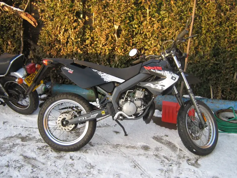 Derbi Senda 50, supermotard 50cc emblématique