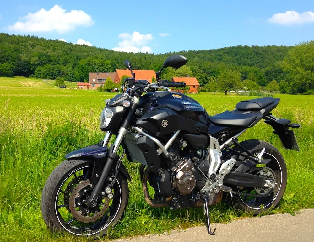 Yamaha MT-07 vs Yamaha MT-09, 2026 roadster comparison