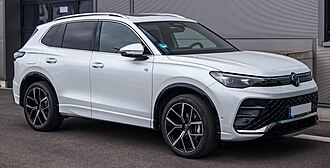 Peugeot 3008 face à Volkswagen Tiguan